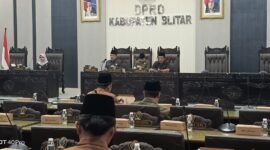 Paripurna DPRD Kabupaten Blitar Bahas 3 Ranperda Usulan Bupati. ( Dyan Natalia/Blitar).