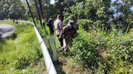 TKP Lakalantas Jalan Raya Sarangan – Plaosan. ( Septian Bayu/Magetan).