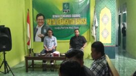 Rahkman Wijayanto bersama Ketua DPC PKB Pacitan Fibi Irawan.