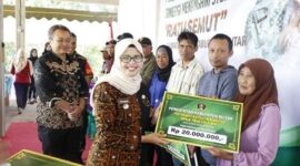 Bupati Blitar Launching Program Orang Tua Asuh Peduli Stunting.  