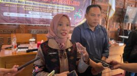 Sekretaris KPU Jawa Timur Nanik Karsini. ( Septian bayu/Magetan). 