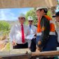 Pj Gubernur Jatim Adhy Karyono Sidak Proyek Sirkuit Magetan. ( Joko Nugroho/Magetan).