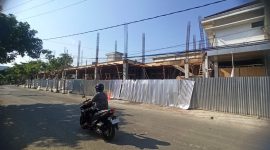 Pembangunan gedung poli RSUD dr Darsono Pacitan. ( Apriyanto/Pacitan).