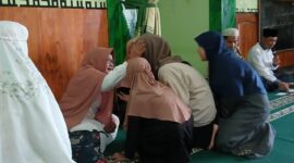 Bunda Nanik Sumantri Di Ponpes Sabilul Huda.