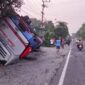 Bangkai Bus Sumber Selamat Di Lokasi Kejadian. ( Aset Photo : Andik Ari Wibowo)