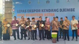 Pjs. Bupati Blitar bersama Mendes dan jajarannya.