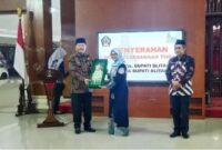 Pjs Bupati Blitar Serahkan Nota Pelaksanaan Tugas Sekaligus Pisah Pamit di Pendopo RHN.