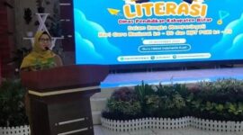 Bupati Blitar Saat Hadiri Gebyar Literasi Pada Peringatan HGN.