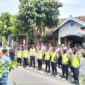Warga Melurug Kantor Desa Malang Kecamatan Maospati.