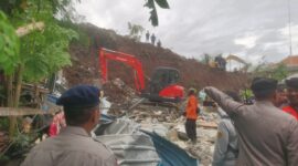 TKP Longsor di Bali. 