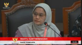 Ketua PPK Bendo Pada Pilkada Magetan Tahun 2024 Wahyu Sartiwiningsih.