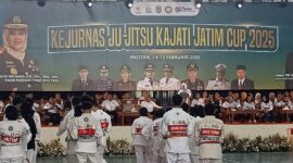 Atlet Ju - Jitsu dari 12 Provinsi di Gor Pacitan
