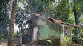 Rumah Mbah Yainem Di Desa Pelem Kecamatan Karangrejo.