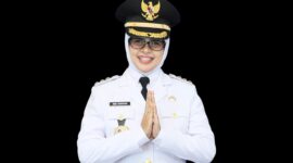 Bupati Blitar Hj. Rini Syarifah.