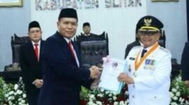 Sertijab Bupati Blitar Baru bersama Sekda mewakili Bupati lama