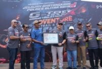 Ketua DPRD Kabupaten Blitar nomor dua dari kiri hadiri jelajah Bhayangkara Polres Blitar.