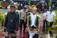 Ketua DPRD Kabupaten Blitar Hadiri Larung Sesaji di Pantai Tambakrejo