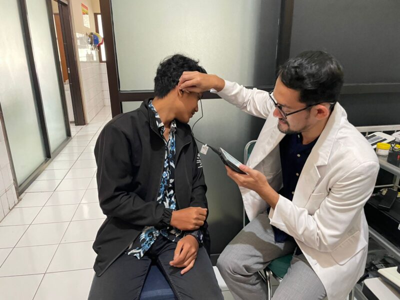 Layanan Pasien Poli THT RSDS Magetan. 