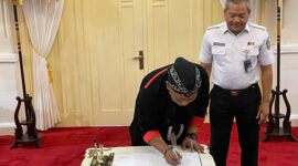 Bupati Ponorogo Sugiri Sancoko bersama Vice President DAOP 7 Madiun Suharjono