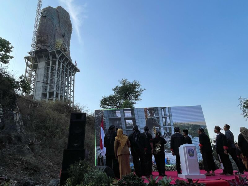 Penampakan Monumen Reog Ponorogo. 