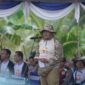 Wakil Bupati Pacitan, Gagarin Sumrambah saat memberangkatkan tim ekspedisi merah putih