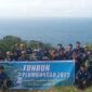 Puluhan Alumni IPDN Pacitan saat funrun 2025 di Plumbungan.