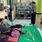 Sejumlah Pelajar Mendapatkan Perawatan  Medis. 
