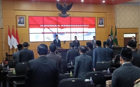 DPRD Kota Blitar Paripurna Bahas PU Fraksi Atas Raperda APBD 2026