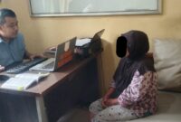 Pelaku diperiksa Penyidik Polsek Magetan. 