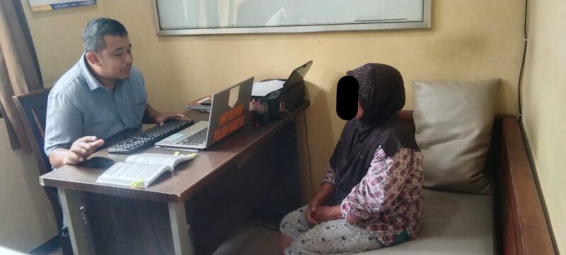 Pelaku diperiksa Penyidik Polsek Magetan. 