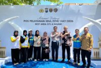 Petugas Dinkes Ngawi saat kunjungi pos Pelayanan Kesehatan di Rest Area 575 A