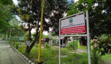 Puluhan Pedagang Di Kawasan Selatan Stadion Yosonegoro Magetan.