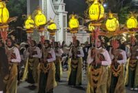 Penampilan Salah satu Peserta Takbir Lampion Magetan