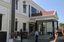 Kepala Dinas PUPR Muhtar Wahid di Kejari Magetan.