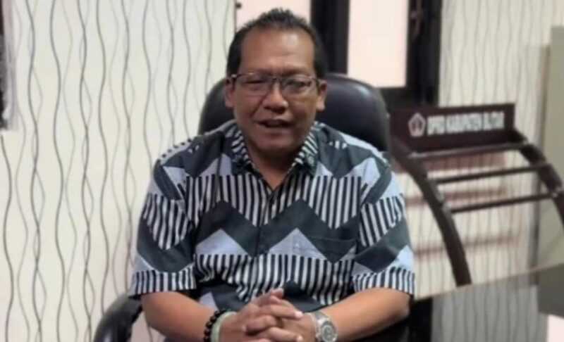 Ketua DPRD Kab Blitar Supriadi.
