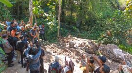 Tim Gabungan Menyidak Lokasi Tambang