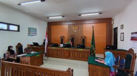 Persidangan Perkara Tabungan Lebaran Desa Soco di PN Magetan. 