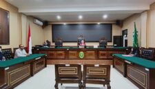 Sidang Gugatan Tabungan Lebaran Desa Soco di PN Magetan. 
     
