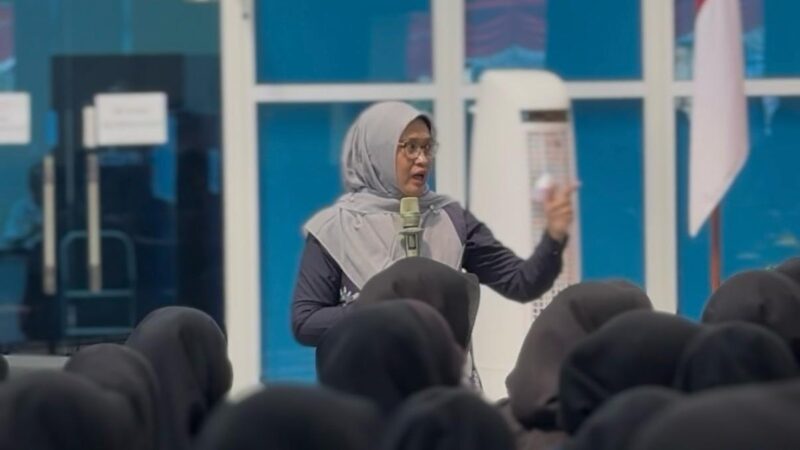 Komisioner KPAI RI, Dr. Diyah Puspitarini, M.Pd.