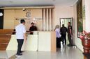 Salah satu pejabat Sekretariat Dewan (Sekwan ) DPRD Ponorogo saat menjalani pemeriksaan di Seksi Pidsus Kejaksaan Ponorogo. 
