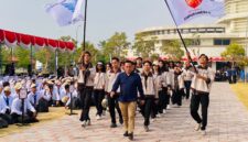 Parade ORMAWA dan UKM UNESA 5 Magetan.