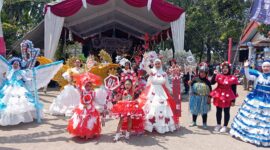 Para Maskot Peserta Karnaval Desa Tambakromo Geneng Ngawi.