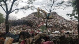 TPA Mrican kian kritis setelah rencana pembangunan TPA pengganti batal dilakukan akibat persoalan izin penggunaan lahan Perhutani.