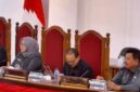 Pompinan DPRD Ponorogo saat memimpin paripurna dengan agenda menyampaikan hasil reses masa sidang ketiga 2025-2026. 