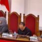 Pompinan DPRD Ponorogo saat memimpin paripurna dengan agenda menyampaikan hasil reses masa sidang ketiga 2025-2026. 