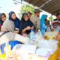 Aktifitas Jual beli Sembako. 