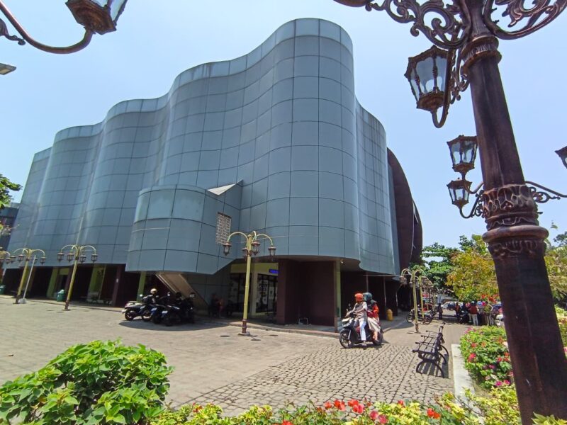Pasar Baru Magetan. 
